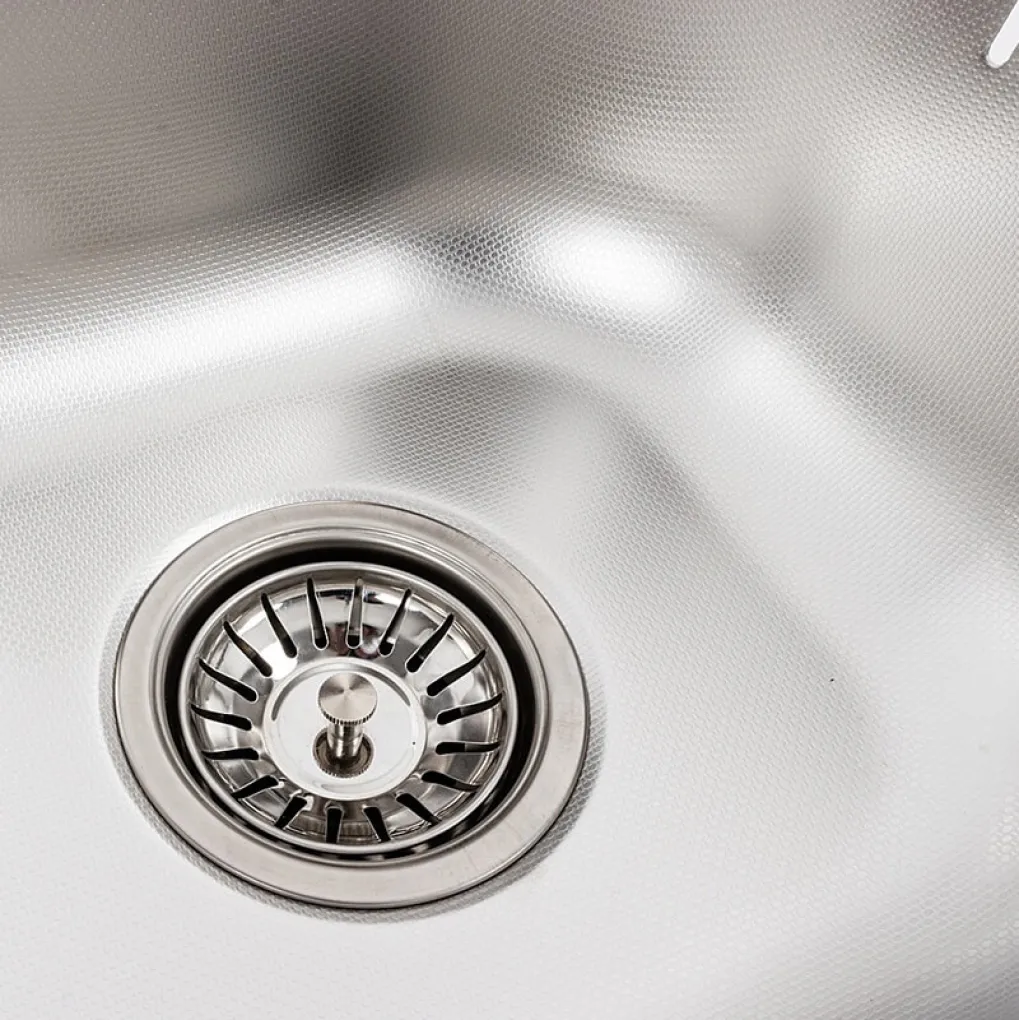 Кухонная мойка из нержавеющей стали Platinum Декор 3838 (0,6/160 мм)- Фото 3