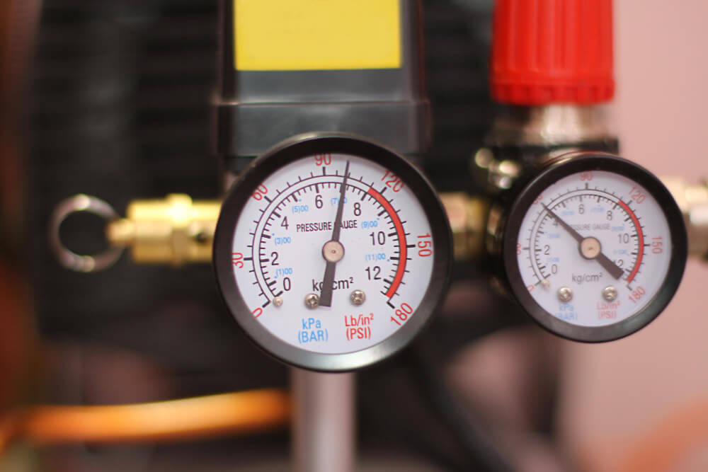 Облік тиску в центральній опалювальній системі