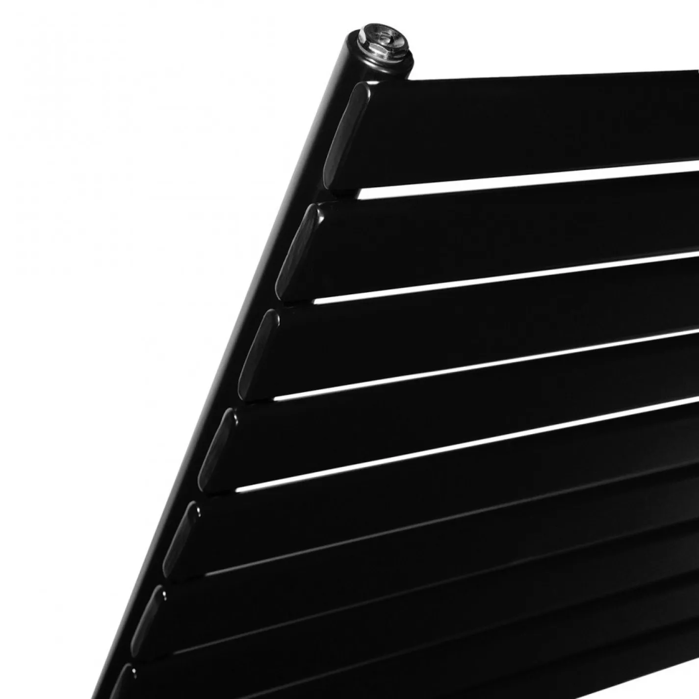 Трубчастый радиатор Arttidesign Livorno G 9/612/1800 горизонтальный черный матовый - Фото 1