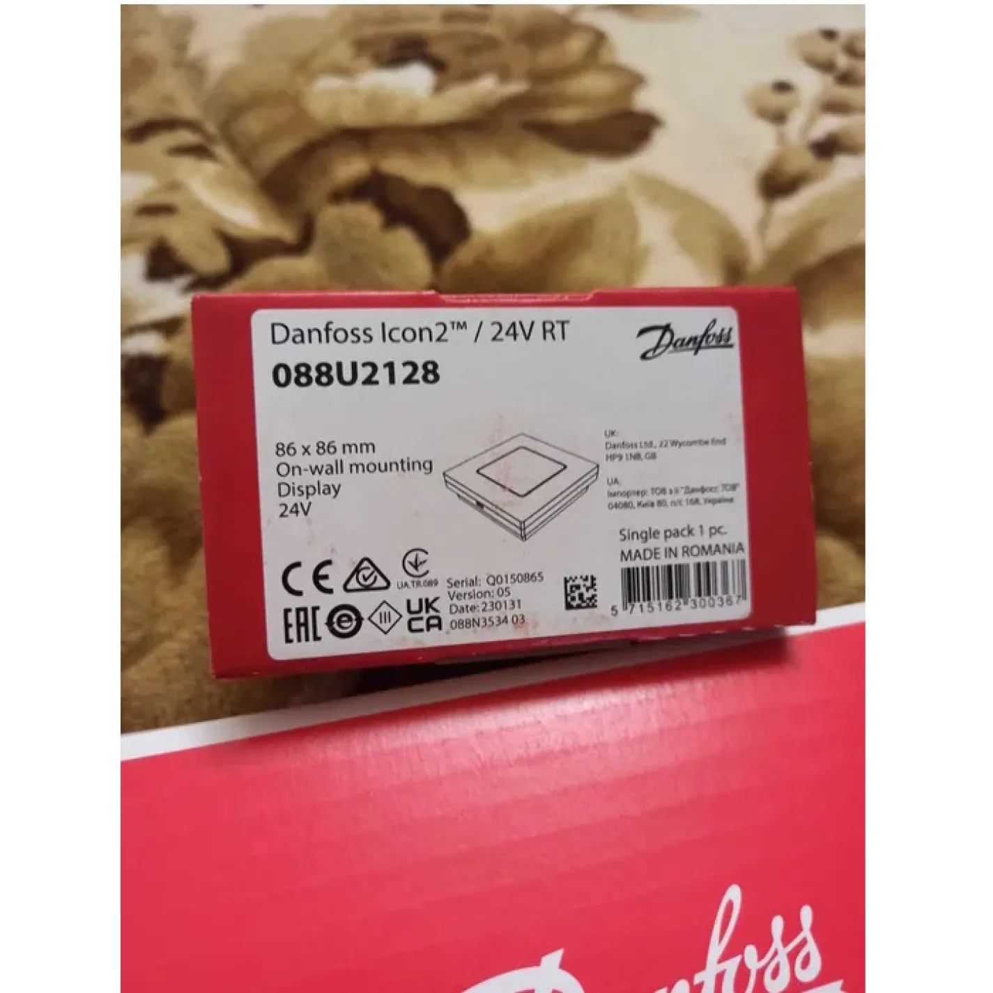 Комнатный терморегулятор проводной Danfoss Icon RT Display On Wall 24 V (088U2128) - Фото 3