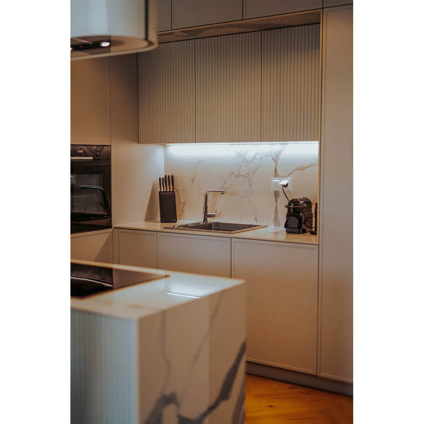 Кухонная мойка Deante Magnetic, гранит, без крыла, антрацит металлик (ZRM_T103) - Фото 4