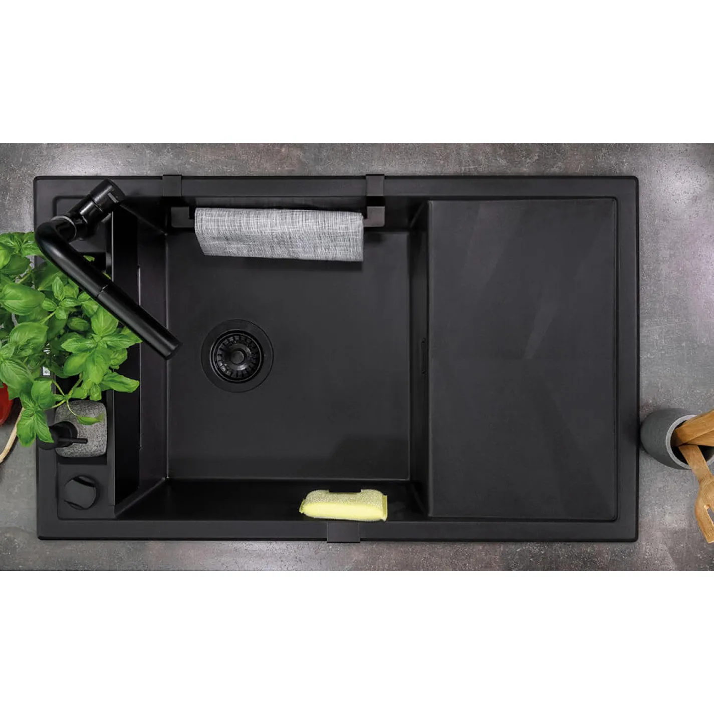Кухонная мойка Deante Magnetic, гранит, с крылом, накладная, черный (ZRM_N113) - Фото 1