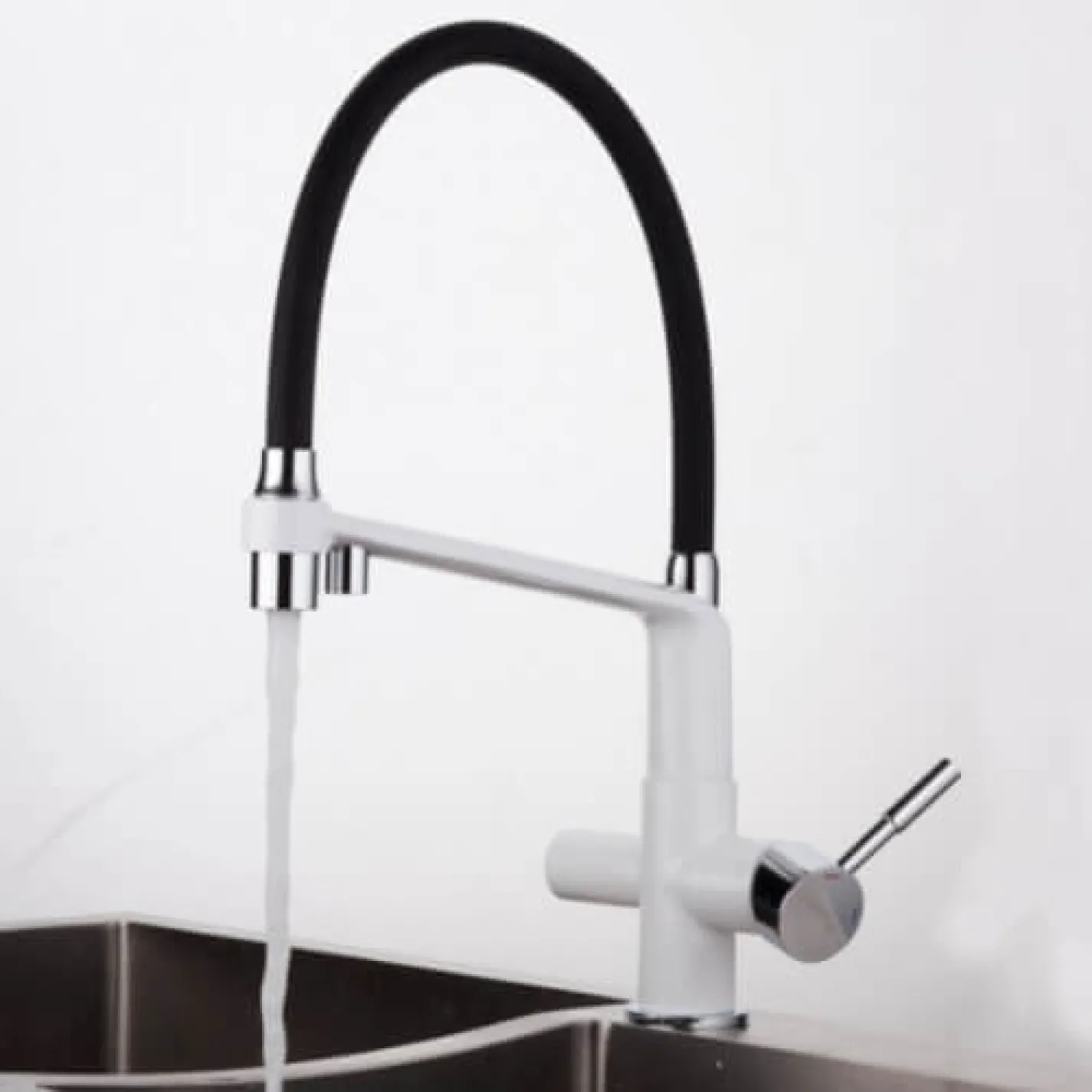 Смеситель для кухни Gappo G4398-9 на две воды с гибким изливом, белый/черный - Фото 2