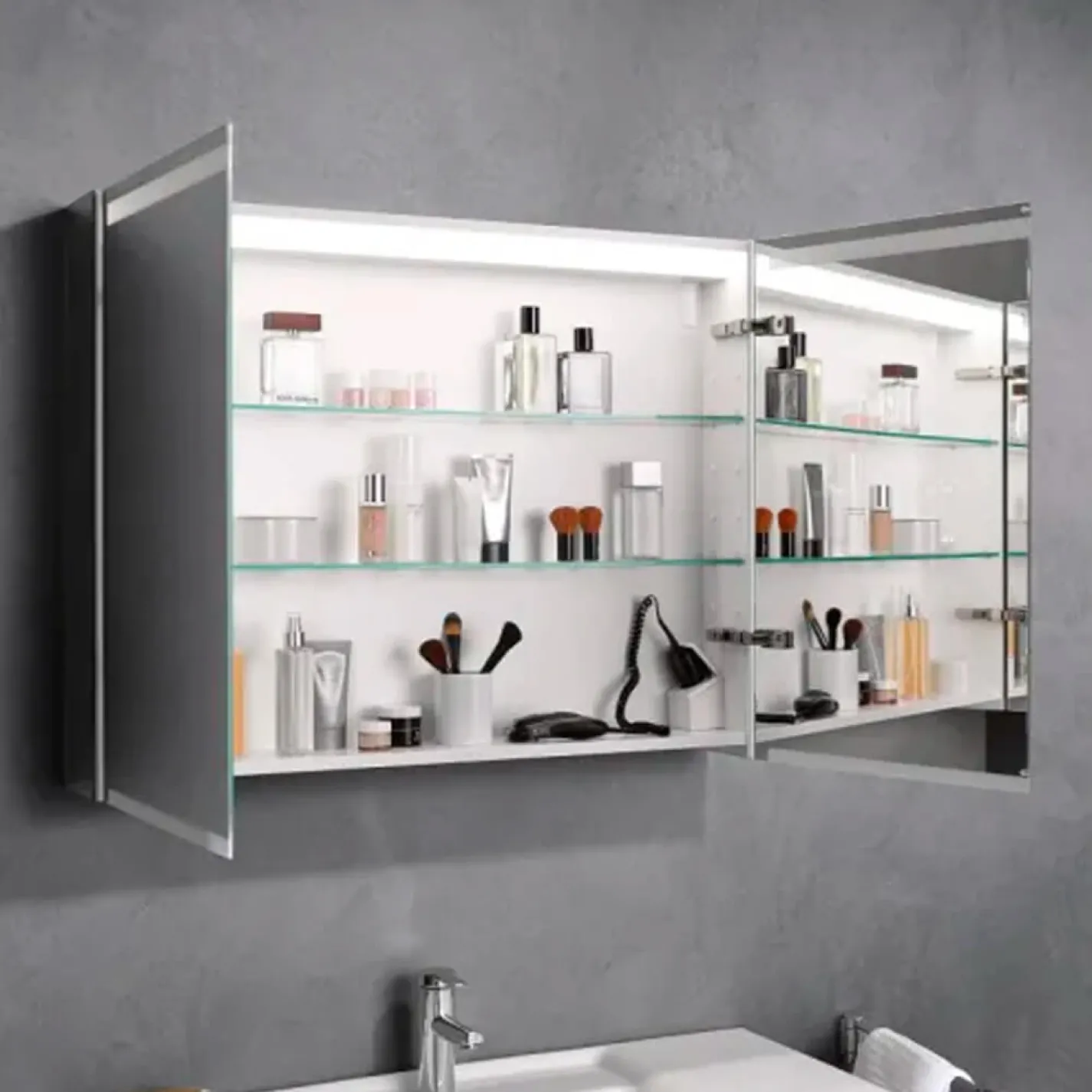 Зеркальный шкафчик Geberit Option 90 см с подсветкой, с 2 зеркальными дверцами (500.583.00.1) - Фото 2