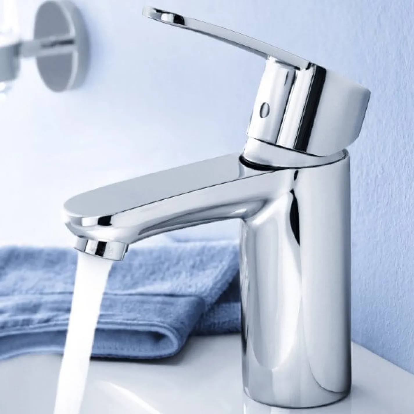 Смеситель для раковины Grohe Eurostyle Cosmopolitan (23037002) - Фото 3