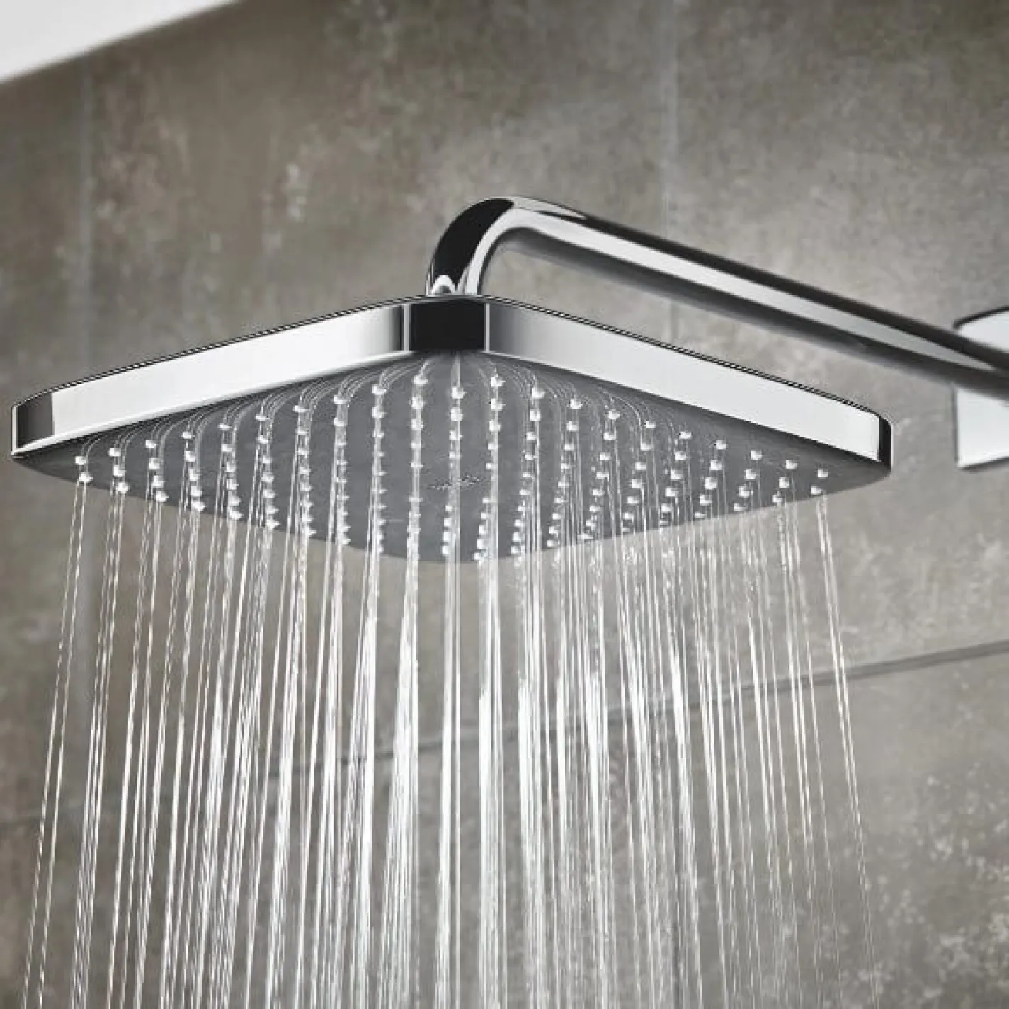 Душевая система Grohe Cubeo хром (1053360000) - Фото 1