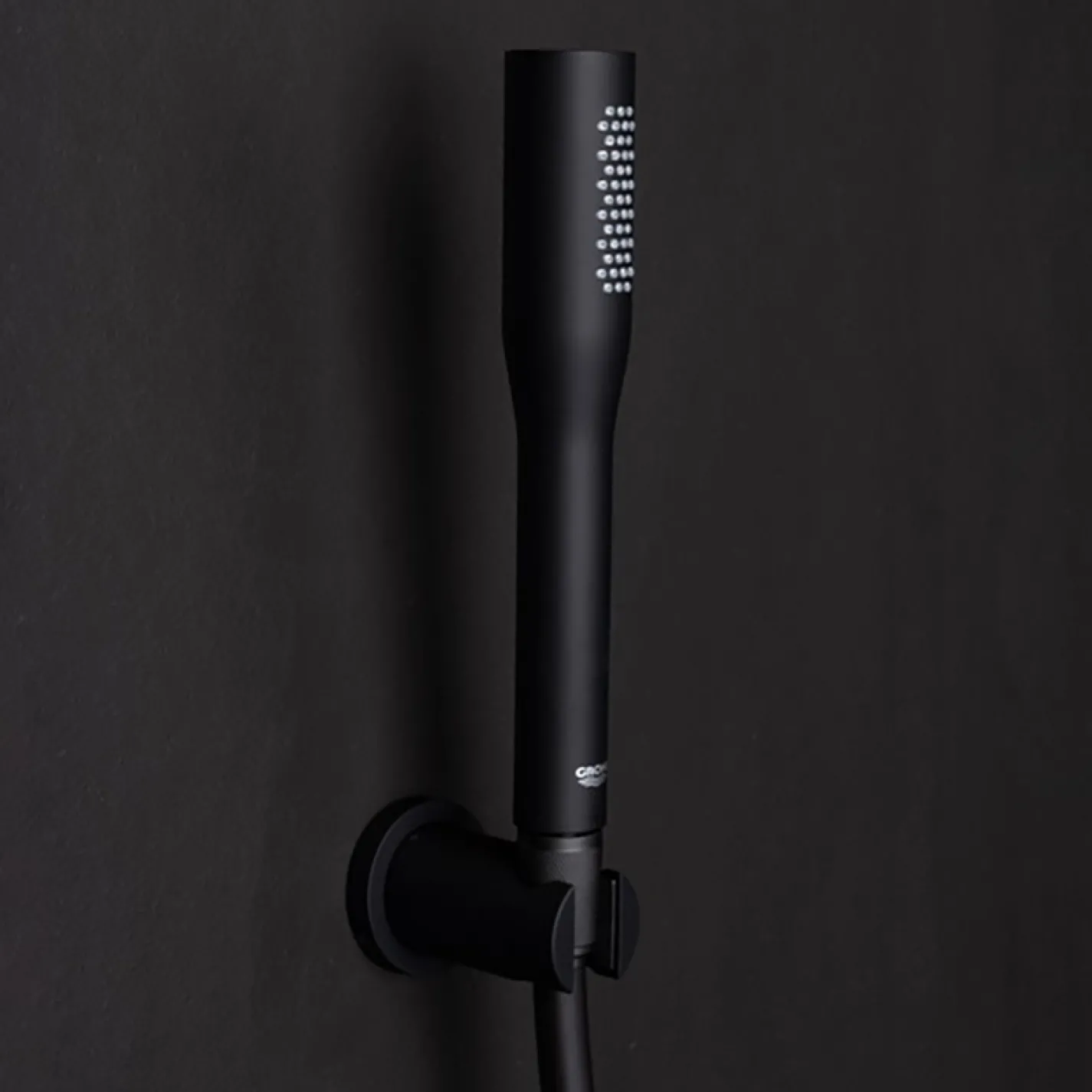 Ручний душ Grohe Euphoria Cosmopolitan Stick чорний матовий (22126KF0) - Фото 2