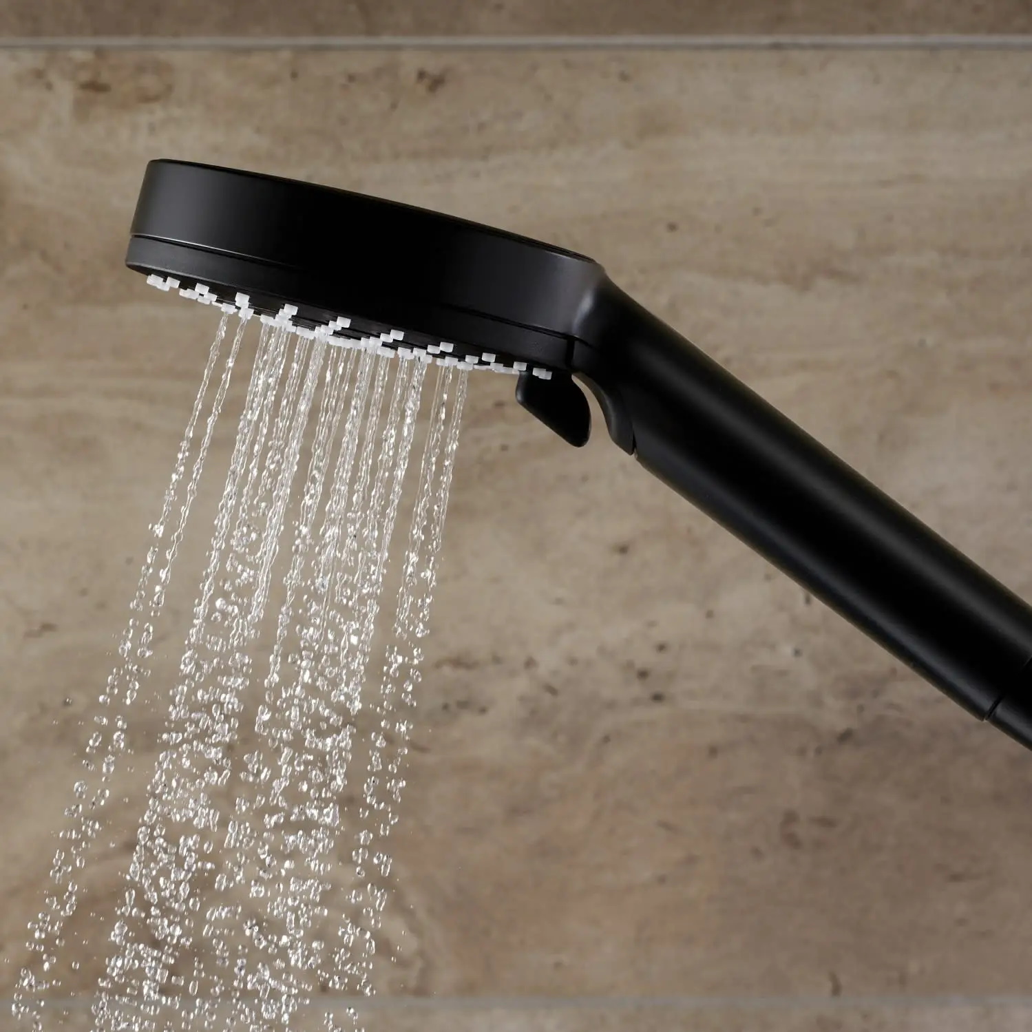 Душова система Hansgrohe Vernis Blend Showerpipe 240 з термостатом чорний матовий - Фото 8