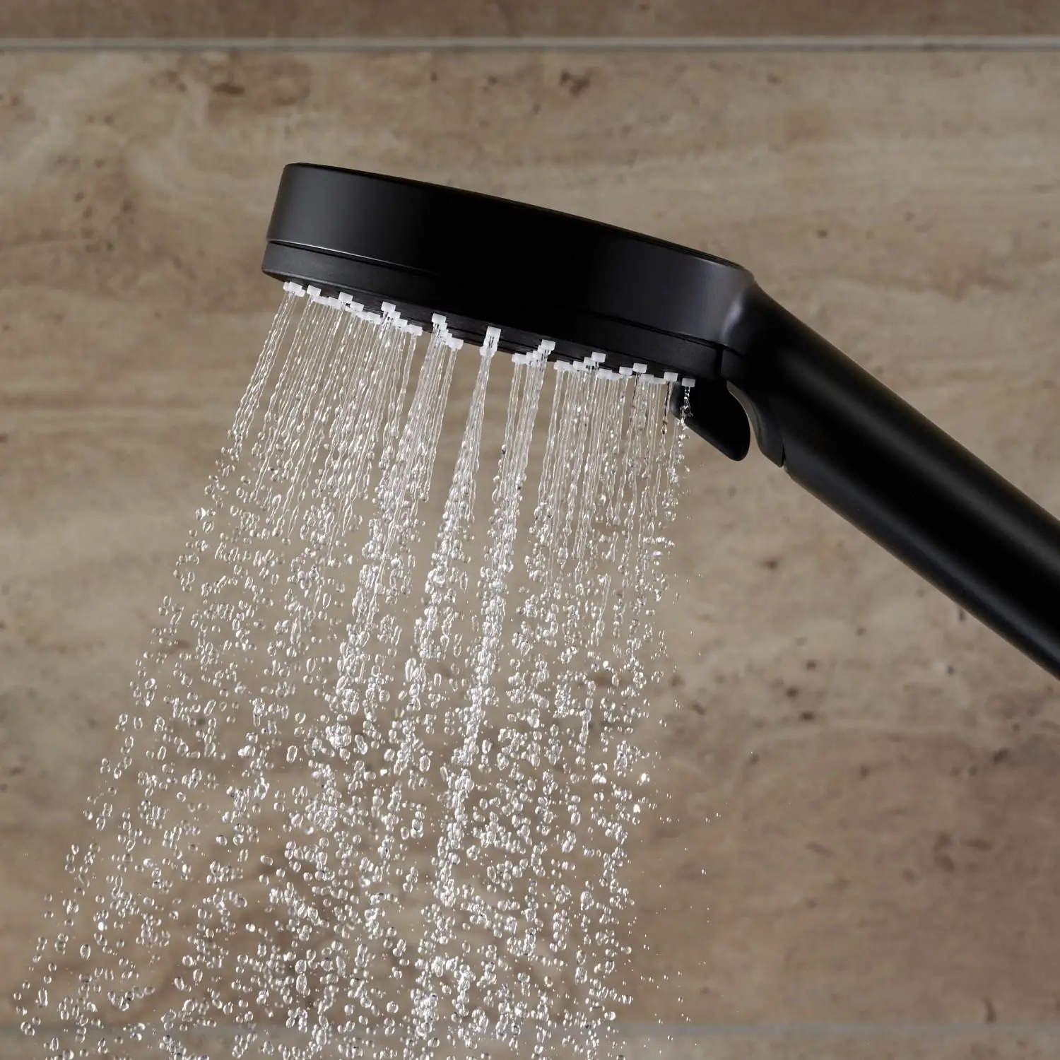 Душова система Hansgrohe Vernis Blend Showerpipe 240 з термостатом чорний матовий - Фото 9