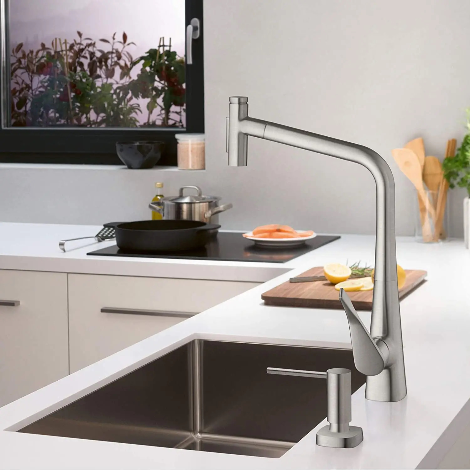 Змішувач для кухні Hansgrohe Metris Select M71 320 із висувною лійкою сатин - Фото 5