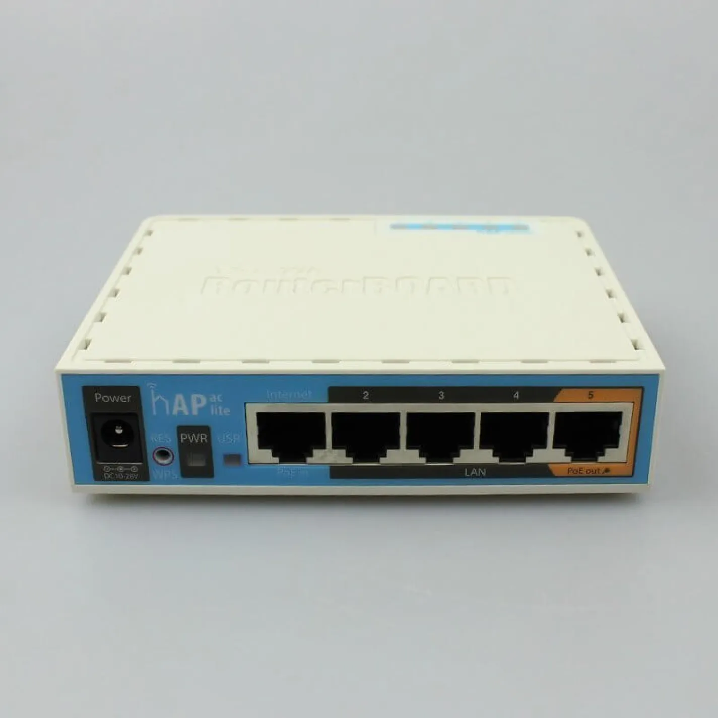 Беспроводной маршрутизатор MikroTik hAP ac lite - Фото 1