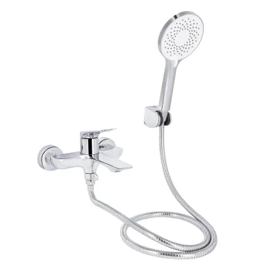 Смеситель для ванны Qtap Vlasta New с душевым гарнитуром хром (QTVLA259CRM45642)