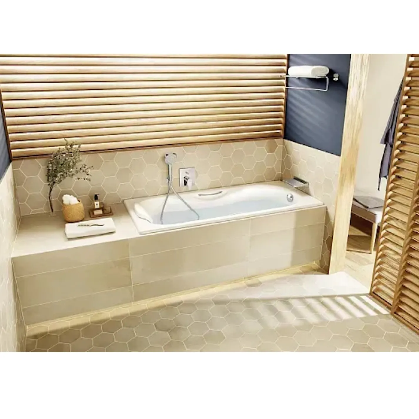 Ванна чавунна Roca Malibu 170x75 з ручками та ніжками - Фото 2