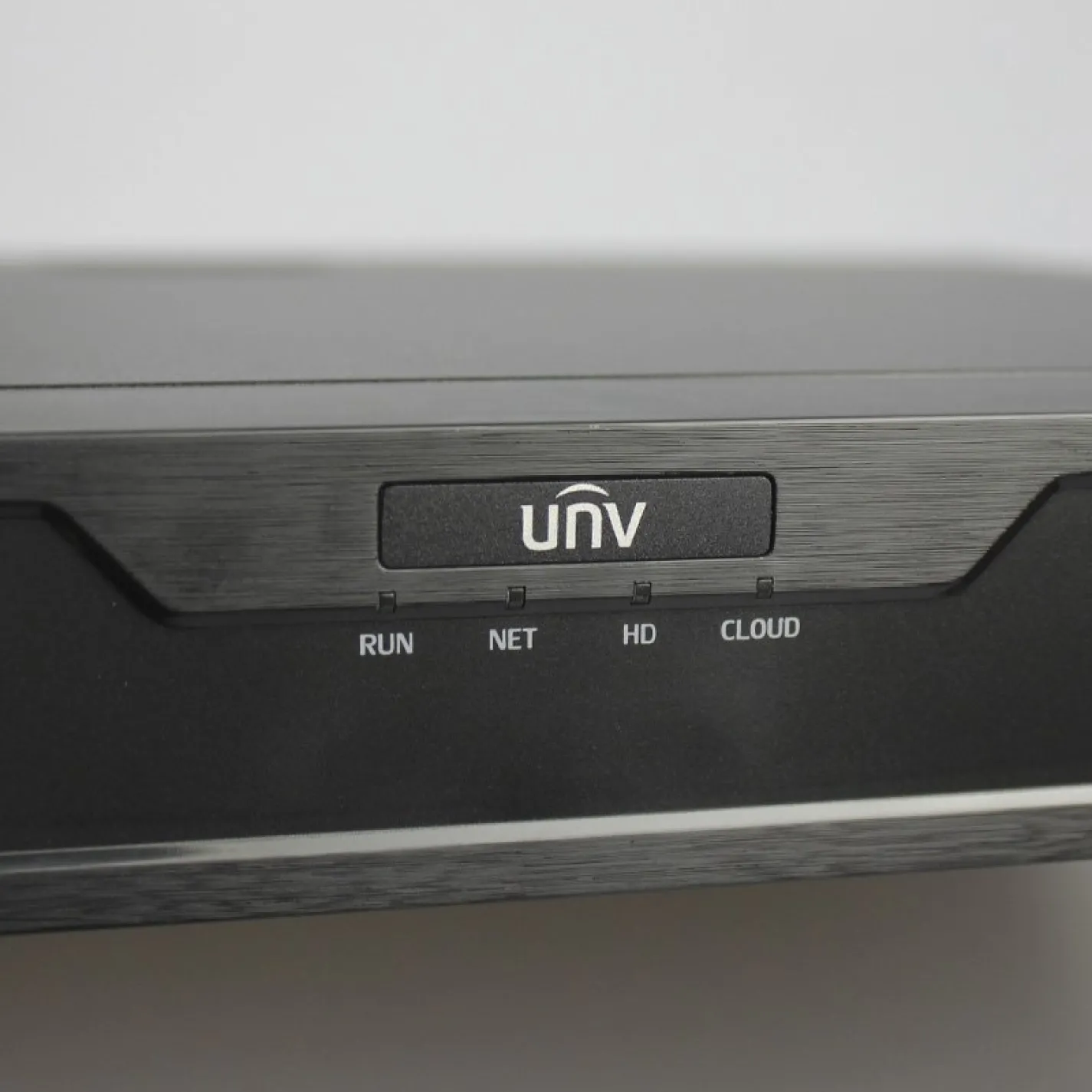 IP-відеореєстратор 32-канальний Uniview NVR302-32S 8Mp (12371) - Фото 3