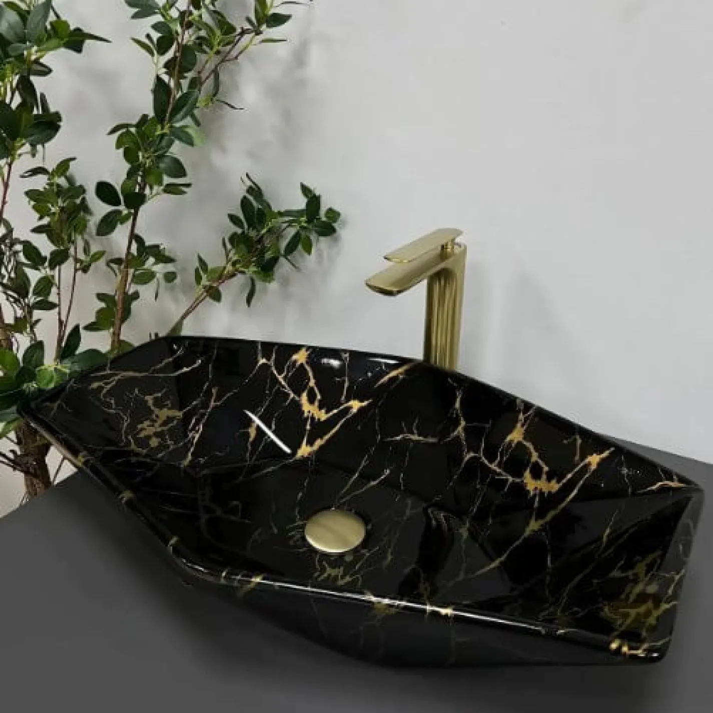 Раковина VBI Venezia Marble Glossy чорний VBI-012405 - Фото 2