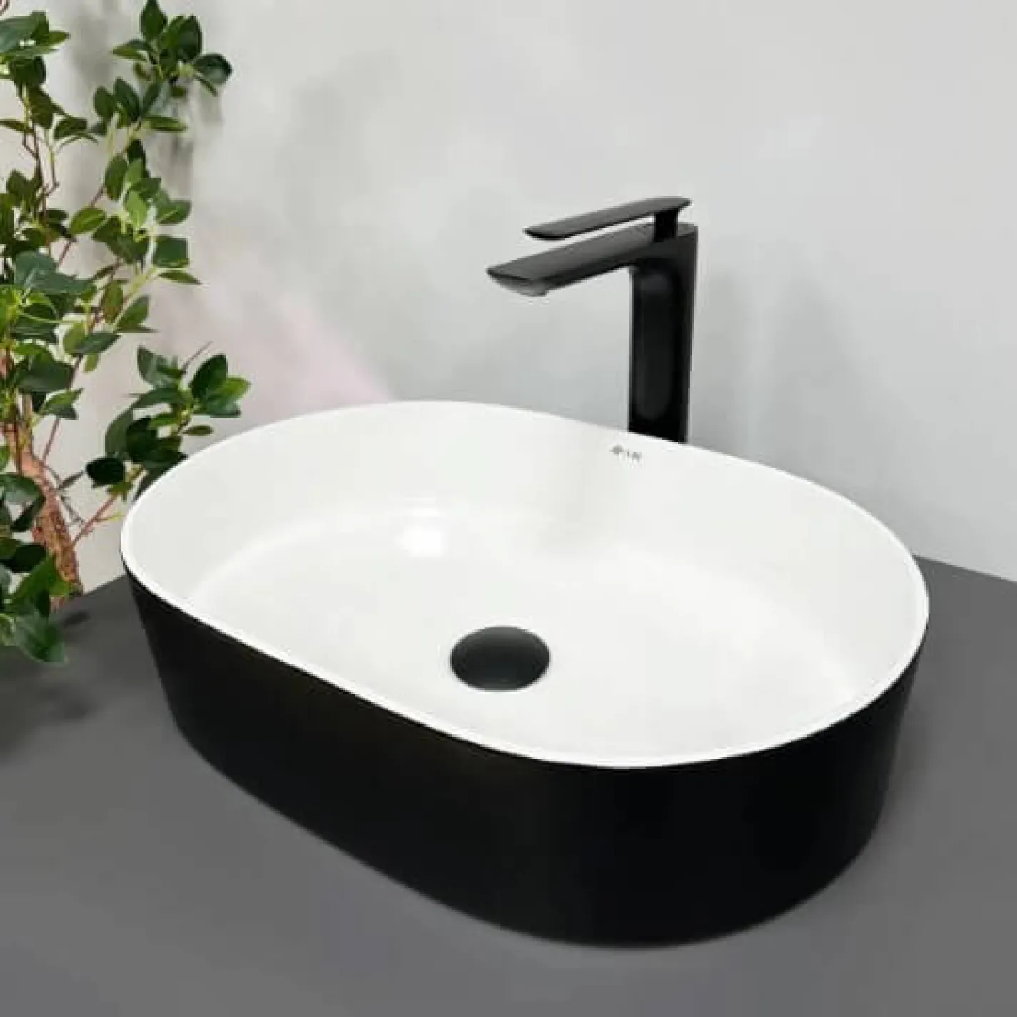 Раковина VBI Verona 50 черный/белый VBI-011309 - Фото 3