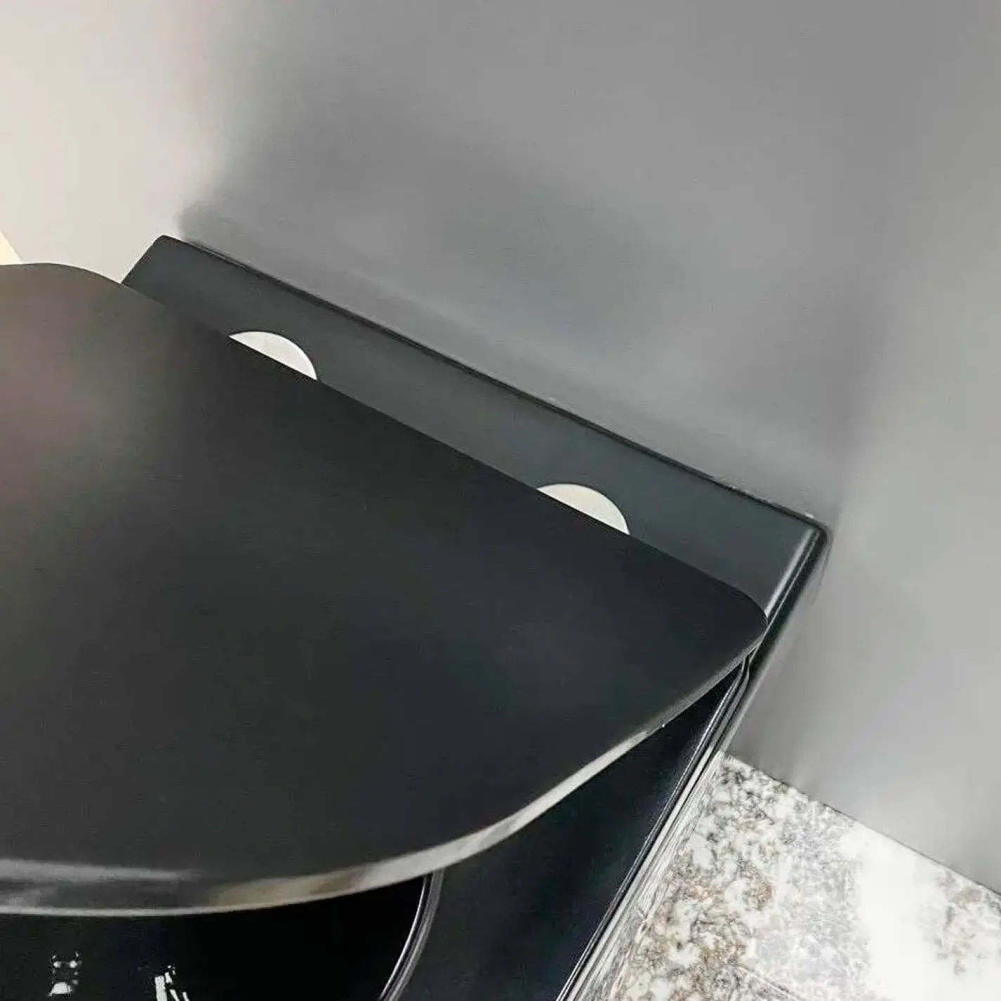 Унитаз подвесной VBI Vulcano Black Glossy (VBI-020414) - Фото 2