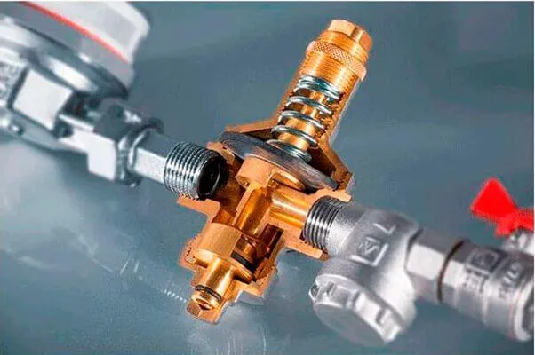 Редуктори тиску для бойлерів