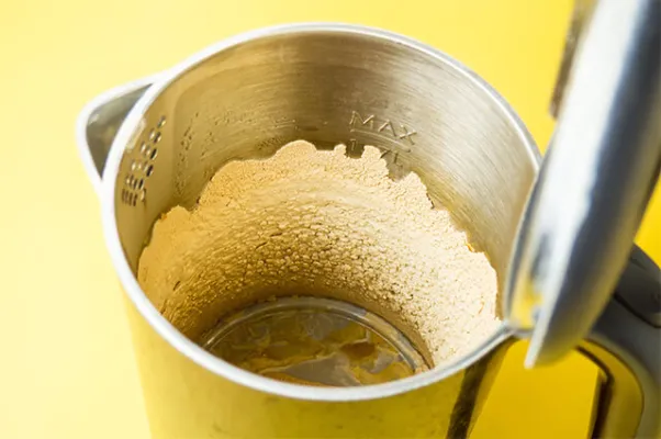 Накипь в электрических чайниках