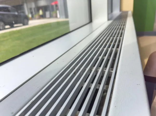 Підвіконні (цокольні) конвектори