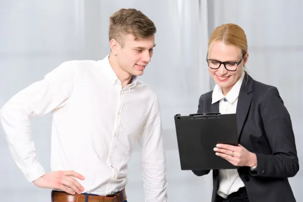 Порівняльний аналіз