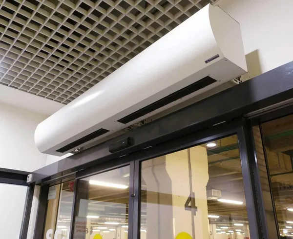 Где используют тепловые завесы зимой?