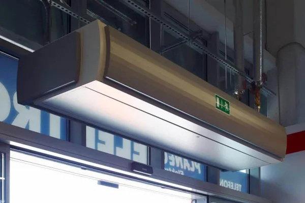 Торговые центры и магазины